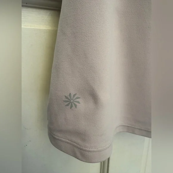 Athleta tank - Picture 3 of 4